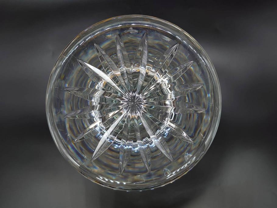 アイルランド　WATERFORD(ウォーターフォード)　カットが美しい気品漂う花瓶(フラワーベース、花入れ、花器、クリスタル)(R-077777)
