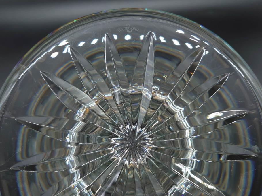 アイルランド　WATERFORD(ウォーターフォード)　カットが美しい気品漂う花瓶(フラワーベース、花入れ、花器、クリスタル)(R-077777)