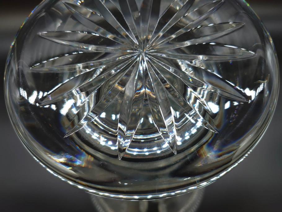 アイルランド　WATERFORD(ウォーターフォード)　カットが美しい気品漂う花瓶(フラワーベース、花入れ、花器、クリスタル)(R-077777)