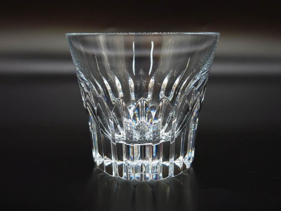 2022年　フランス　Baccarat　バカラ　CRYSTA(クリスタ)　深く彫られたカットが輝くタンブラー2客セット(コップ、グラス、ロックグラス、クリスタルガラス、フルレッドクリスタルガラス、共箱付き)(R-077915)