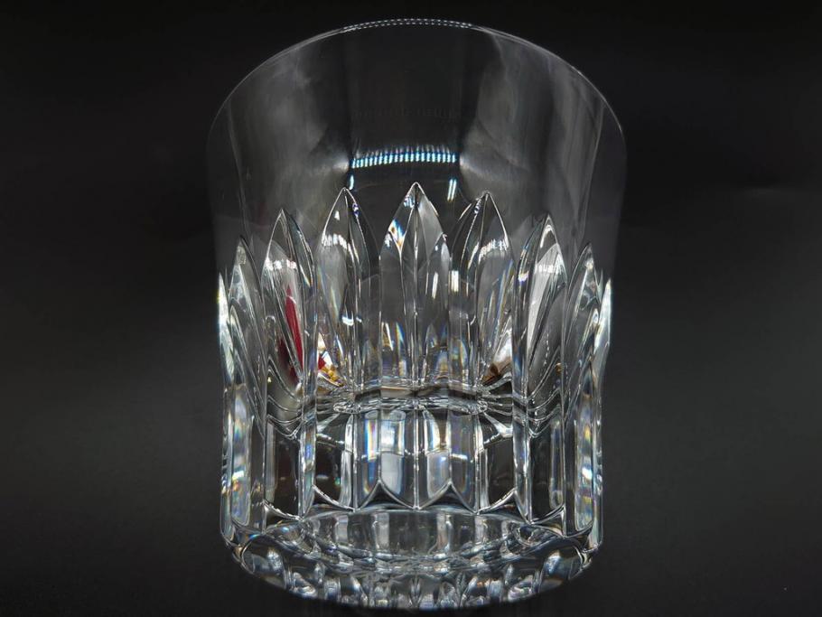 2022年　フランス　Baccarat　バカラ　CRYSTA(クリスタ)　深く彫られたカットが輝くタンブラー2客セット(コップ、グラス、ロックグラス、クリスタルガラス、フルレッドクリスタルガラス、共箱付き)(R-077915)