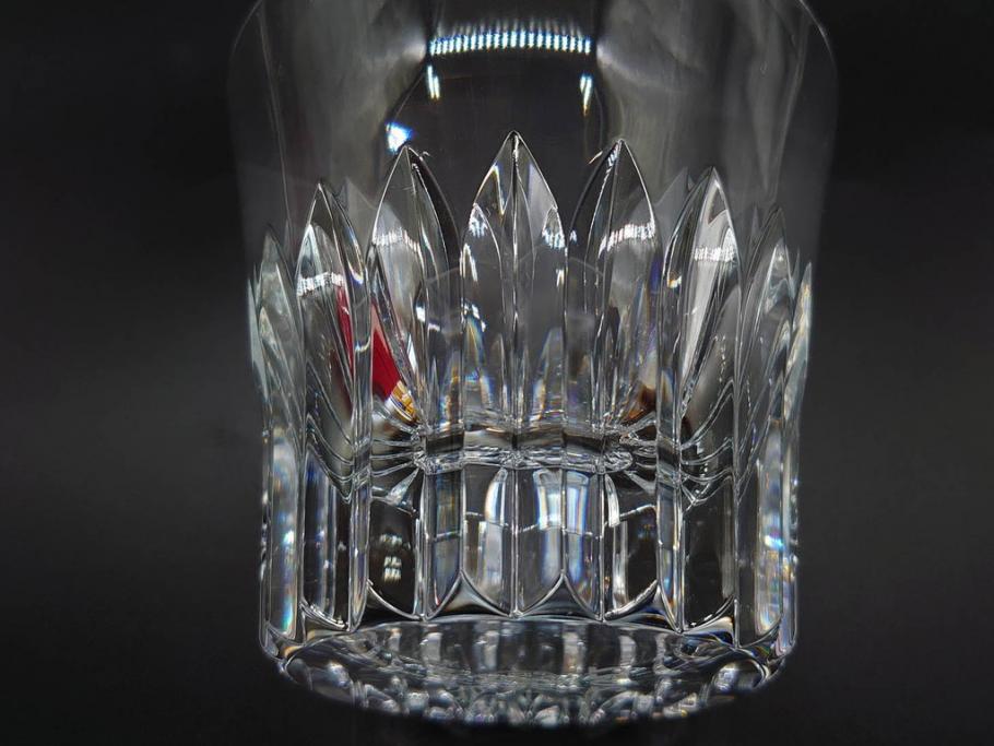 2022年　フランス　Baccarat　バカラ　CRYSTA(クリスタ)　深く彫られたカットが輝くタンブラー2客セット(コップ、グラス、ロックグラス、クリスタルガラス、フルレッドクリスタルガラス、共箱付き)(R-077915)