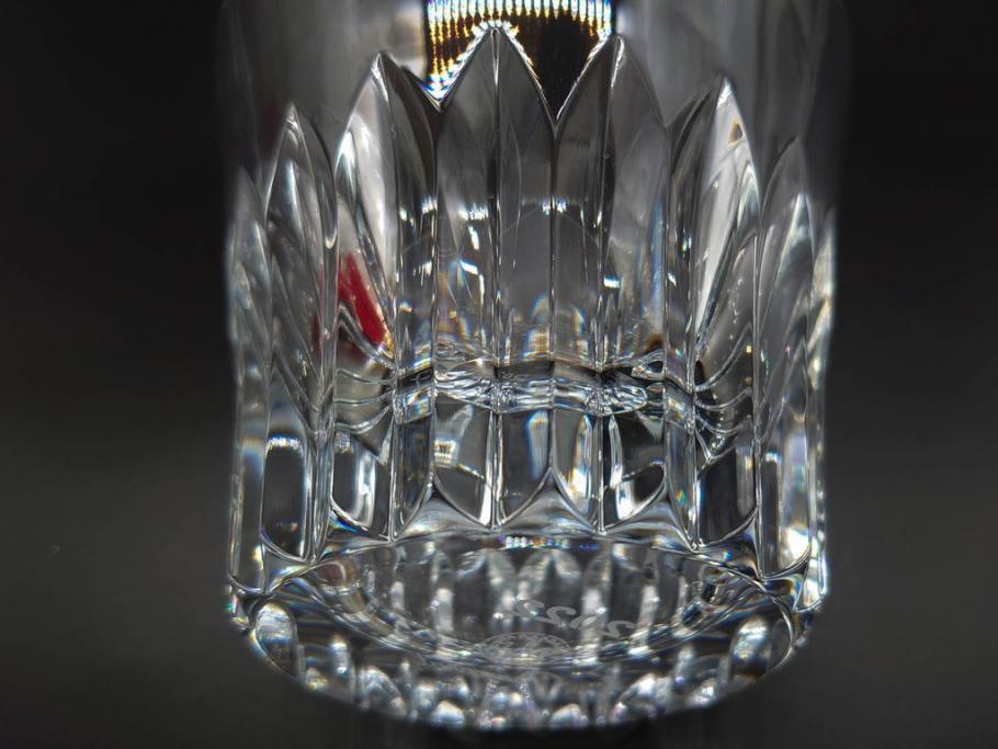 2022年　フランス　Baccarat　バカラ　CRYSTA(クリスタ)　深く彫られたカットが輝くタンブラー2客セット(コップ、グラス、ロックグラス、クリスタルガラス、フルレッドクリスタルガラス、共箱付き)(R-077915)