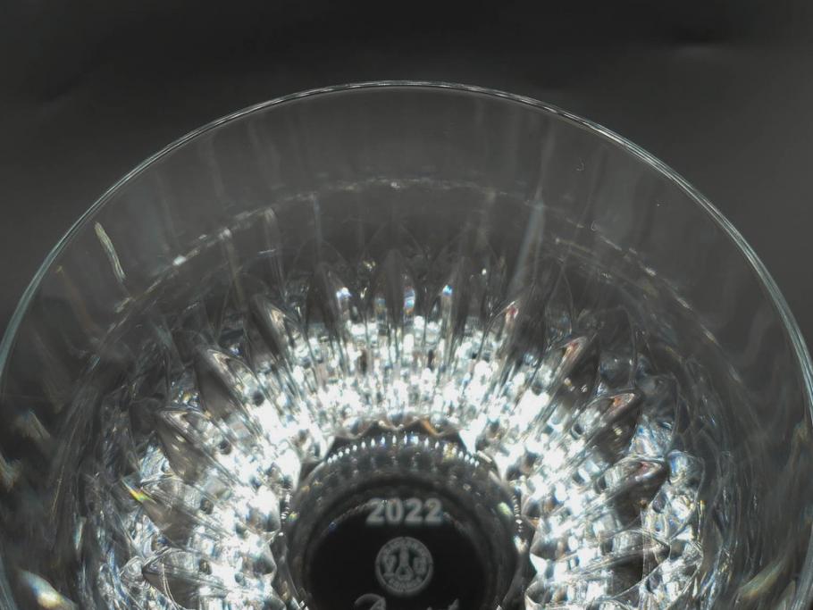 2022年　フランス　Baccarat　バカラ　CRYSTA(クリスタ)　深く彫られたカットが輝くタンブラー2客セット(コップ、グラス、ロックグラス、クリスタルガラス、フルレッドクリスタルガラス、共箱付き)(R-077915)