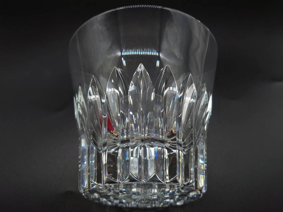 2022年　フランス　Baccarat　バカラ　CRYSTA(クリスタ)　深く彫られたカットが輝くタンブラー2客セット(コップ、グラス、ロックグラス、クリスタルガラス、フルレッドクリスタルガラス、共箱付き)(R-077915)