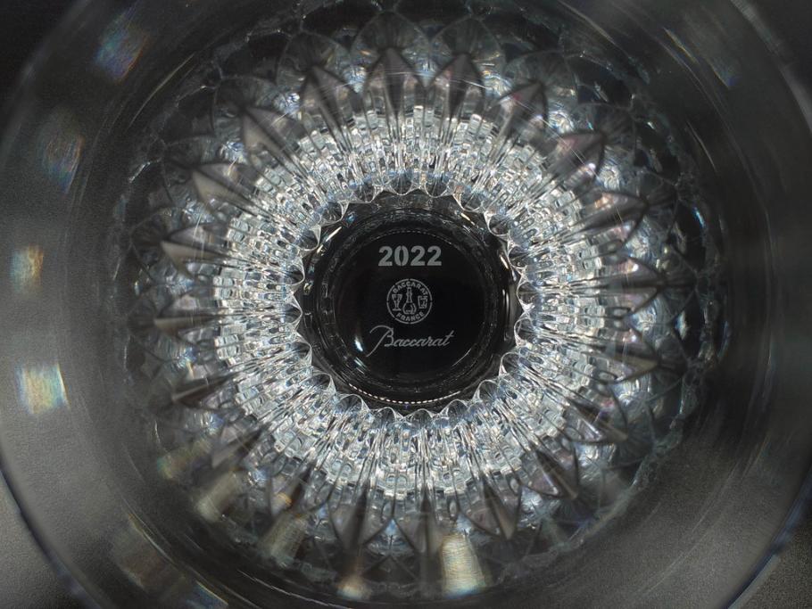 2022年　フランス　Baccarat　バカラ　CRYSTA(クリスタ)　深く彫られたカットが輝くタンブラー2客セット(コップ、グラス、ロックグラス、クリスタルガラス、フルレッドクリスタルガラス、共箱付き)(R-077915)
