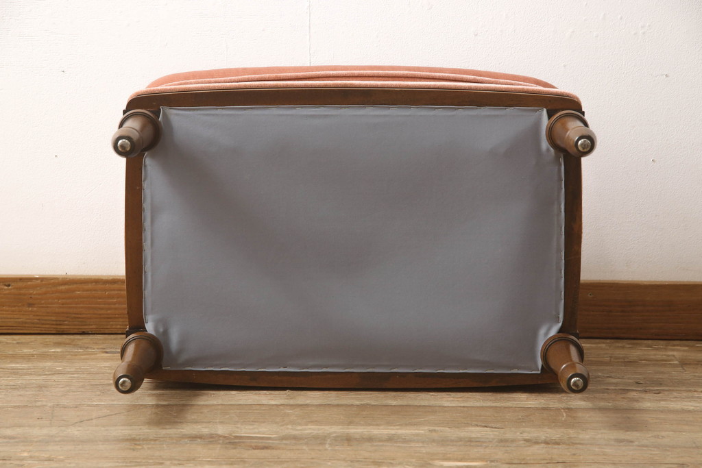 中古　美品　DREXEL HERITAGE(ドレクセルヘリテイジ)　可愛らしい色合いと上品な佇まいが魅力的なイージーチェア&オットマンセット(1人掛けソファ、1Pソファ、アームチェア、フットスツール)(R-062015)