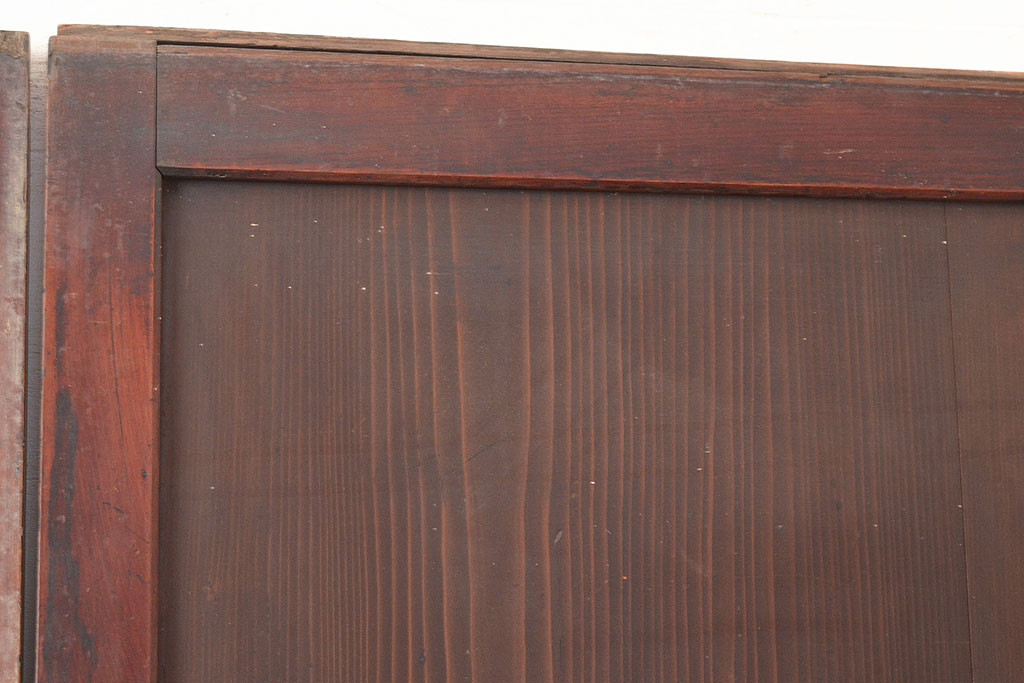 和製アンティーク　木の味わいが楽しめるシンプルなデザインの板戸2枚セット(引き戸、建具)(R-048926)