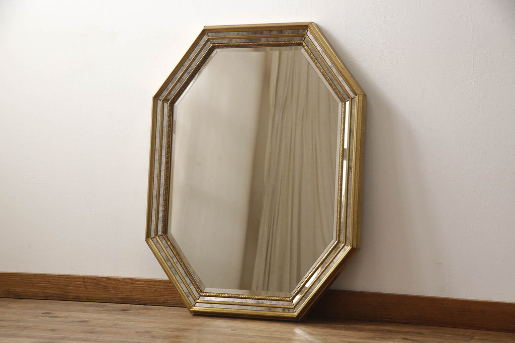 中古　ベルギー製　温かみのあるアンティーク調のデザインが魅力的なオクタゴンウォールミラー(壁掛け鏡、八角鏡)(R-069548)