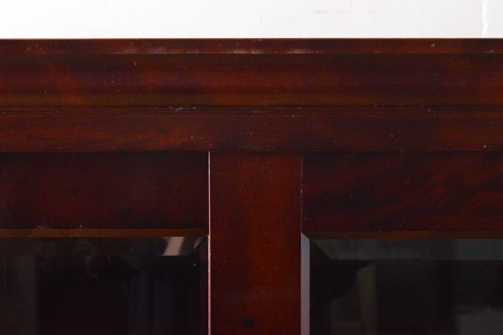 中古　国産手造り民芸家具　和モダンの雰囲気づくりにぴったりの食器棚(収納棚、戸棚、キャビネット、飾り棚、引き出し)(R-061762)