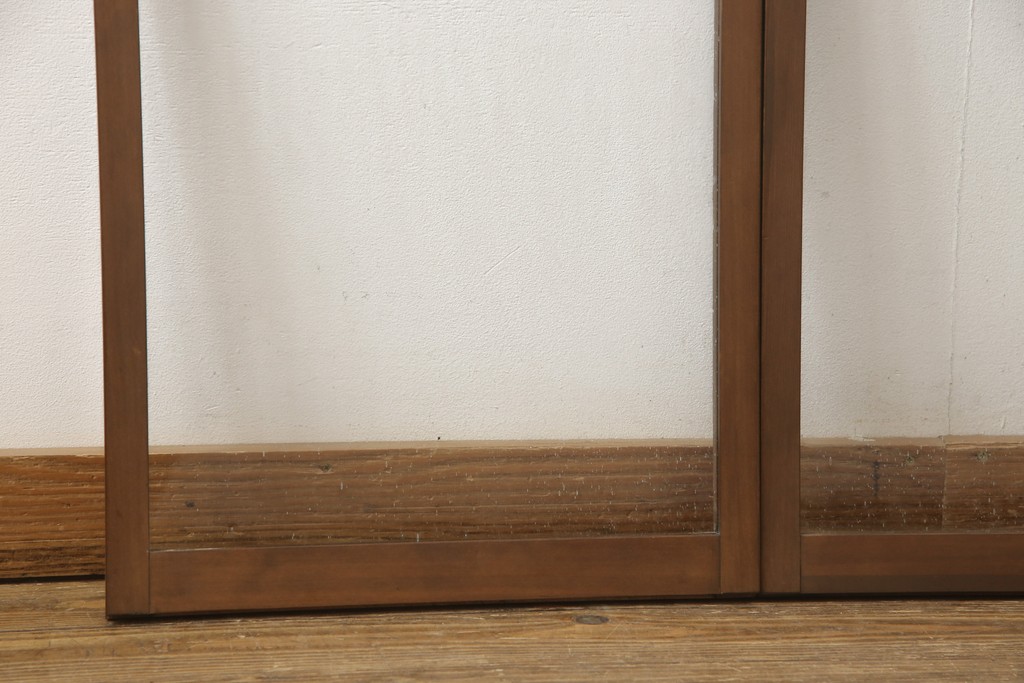 食器棚用の建具を新規製作!お客様の建具の仕様やサイズを元に再製作。ガラスはそのまま使用し、本体は現状の色味に合わせて着色。(建具、引き戸、ガラス戸)