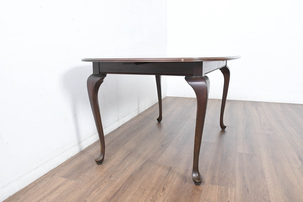 中古　美品　住宅展示場展示品　ETHAN ALLEN(イーセンアーレン)　猫脚がおしゃれなエクステンションテーブル(ドローリーフテーブル、4人掛けダイニングテーブル、6人掛け)(R-084510)