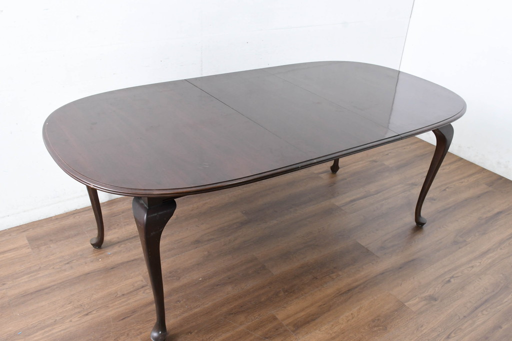 中古　美品　住宅展示場展示品　ETHAN ALLEN(イーセンアーレン)　猫脚がおしゃれなエクステンションテーブル(ドローリーフテーブル、4人掛けダイニングテーブル、6人掛け)(R-084510)