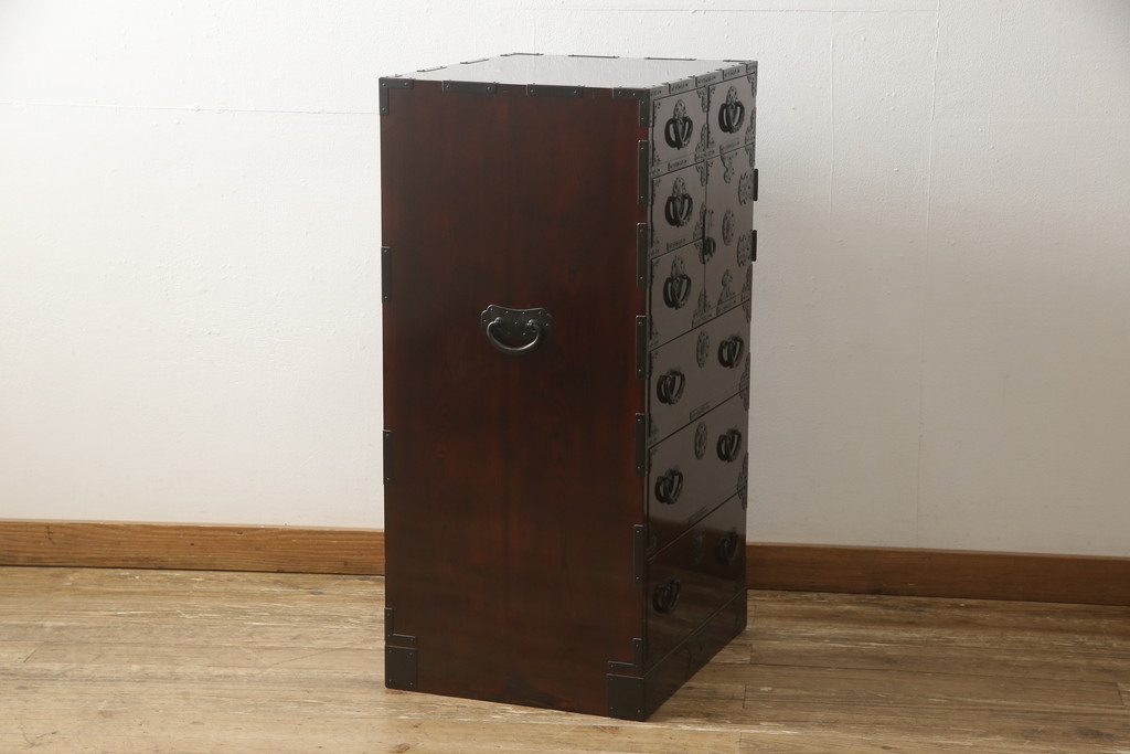 中古　美品　民芸家具　熊野洞　木地呂塗り　欅(ケヤキ)　落ち着きのある色合いと取り入れやすいサイズが魅力の仙台箪笥(整理タンス、収納箪笥、引き出し、サイドチェスト)(R-057200)