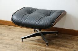 アメリカビンテージ　Hermanmiller(ハーマンミラー社)　ローズウッド材　チャールズ&レイ・イームズ　モダンで大人空間を演出するオットマン(フットスツール、椅子、イス、チェア、ヴィンテージ)(R-081199)