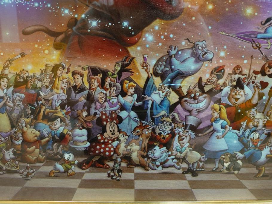 真作　三田恒夫　TSUNEO SANDA　ディズニー　「Mickey’s　Party」　限定115/195　WDINT20　ミッキーと仲間たちの賑やかな雰囲気が伝わってくる版画(ジクレー、ジークレー、印刷、額付き、外箱付き)(R-077924)