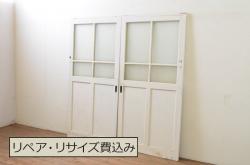 アンティーク建具　ヒノキ材と欅(ケヤキ)材の縦桟板戸窓2枚セット(引き戸、格子戸、鎧戸)(R-067945)