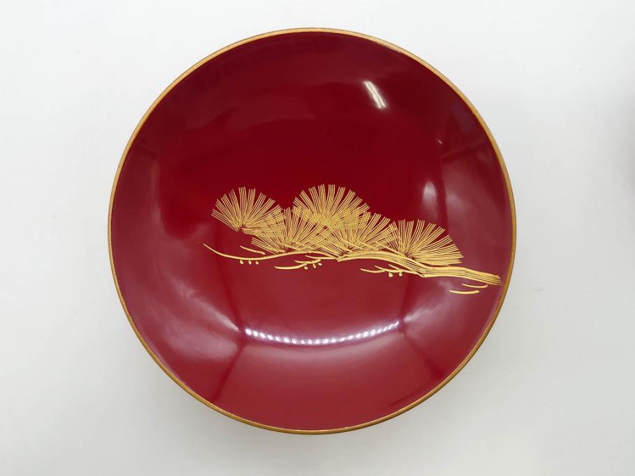 龍玉作　松竹梅の沈金彫が見事な御屠蘇器(鈴木孫次、蒔絵、漆器、木製、盃、杯、銚子、おとそ)(R-077755)