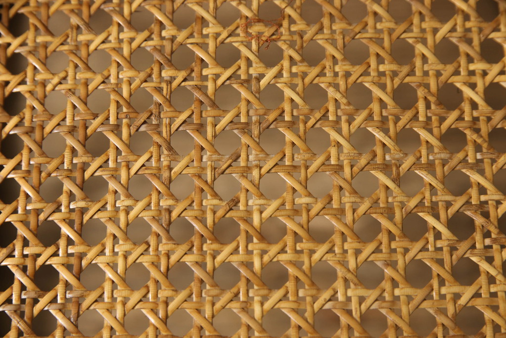 ビンテージ家具　希少　秋田木工　木の味わいと美しいフォルムが魅力的なロッキングチェア(アームチェア、揺り椅子、ヴィンテージ)(R-049292)