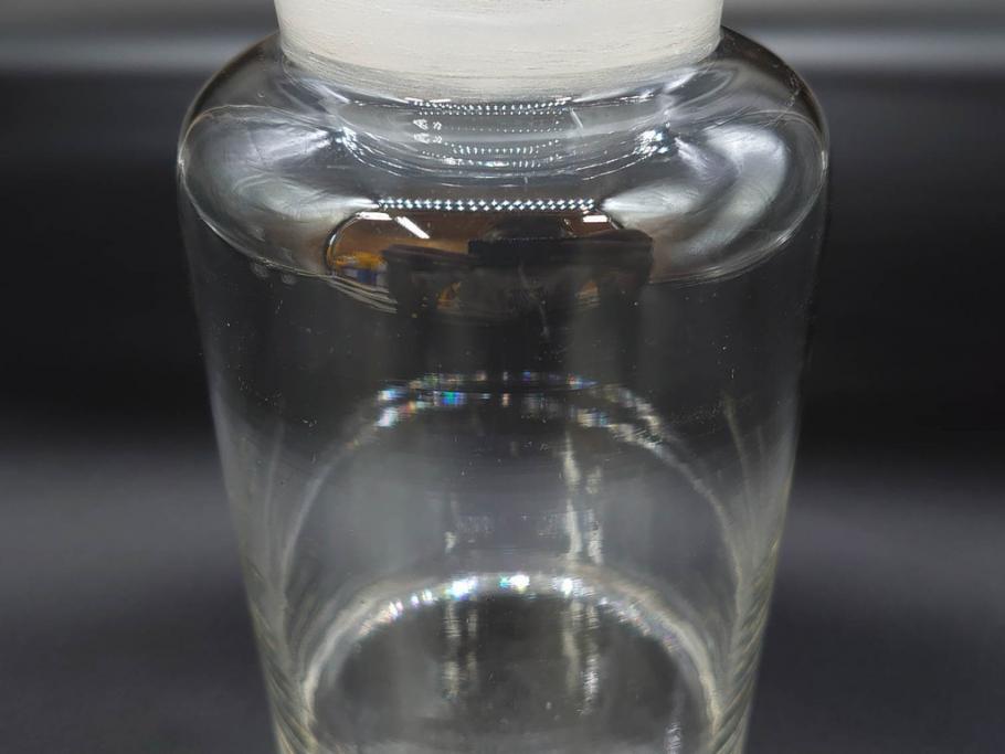 当時物　様々な用途に使える薬瓶3個セット(ガラスビン、硝子、メディシンボトル、キャニスター、筒型、フタ付き)(R-077308)