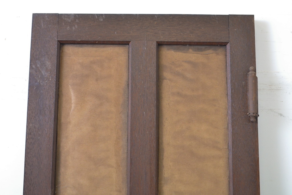 アンティーク建具　ペイント仕上げ限定　時を経て刻まれた風合いが趣あるガラス入りドア1枚(扉、木製扉、ガラス扉、玄関ドア)(R-063683)