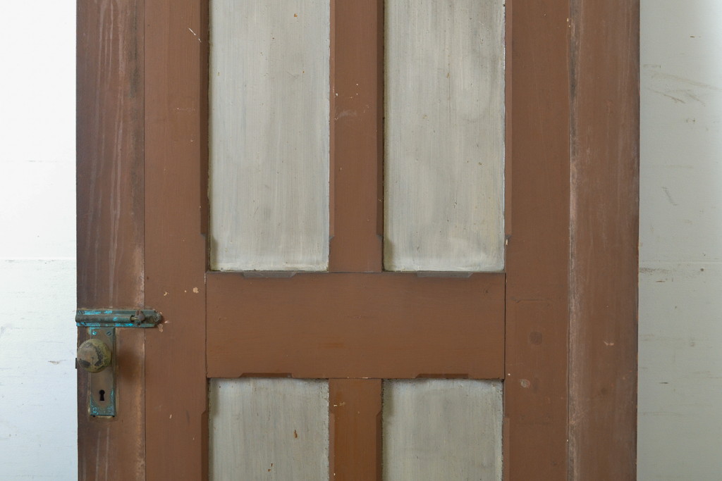 アンティーク建具　ペイント仕上げ限定　レトロな雰囲気を醸し出すドア1枚(扉、木製扉、玄関ドア)(R-063684)