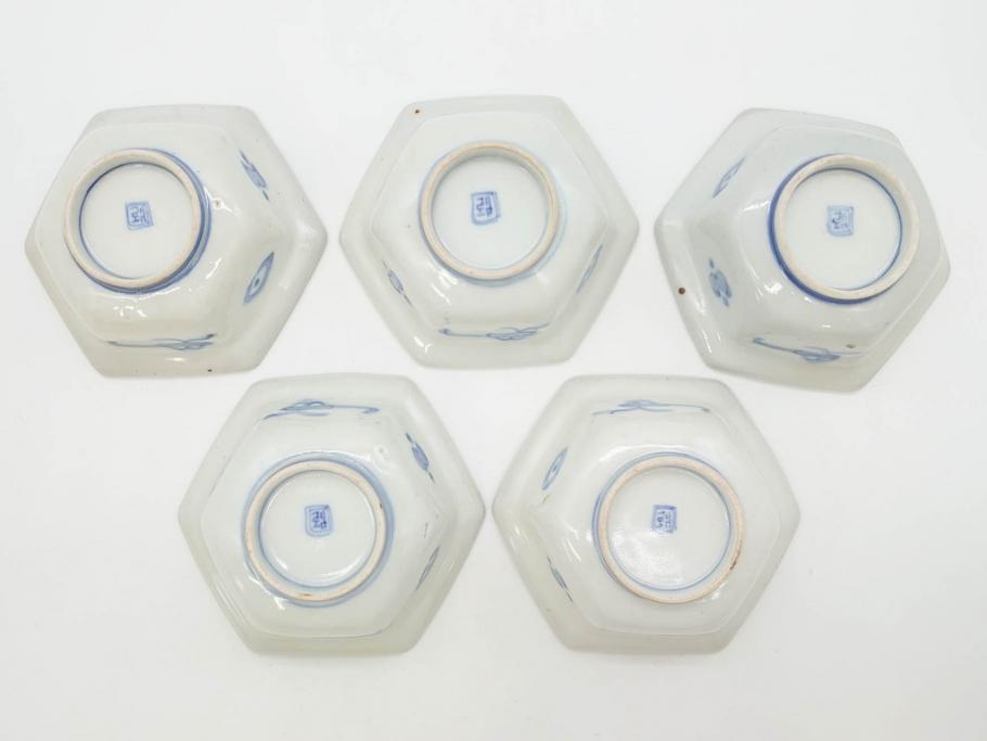 幕末〜明治　伊万里焼　4.1寸　約13cm　金襴手が見事な六角皿5枚セット(色絵、花文、裏印、深鉢、変形皿、小鉢、向付、器、四寸一分、和食器)(R-077385)