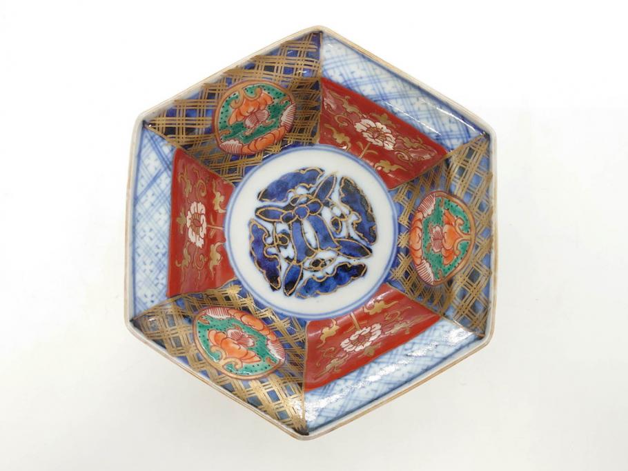 幕末〜明治　伊万里焼　4.1寸　約13cm　金襴手が見事な六角皿5枚セット(色絵、花文、裏印、深鉢、変形皿、小鉢、向付、器、四寸一分、和食器)(R-077385)