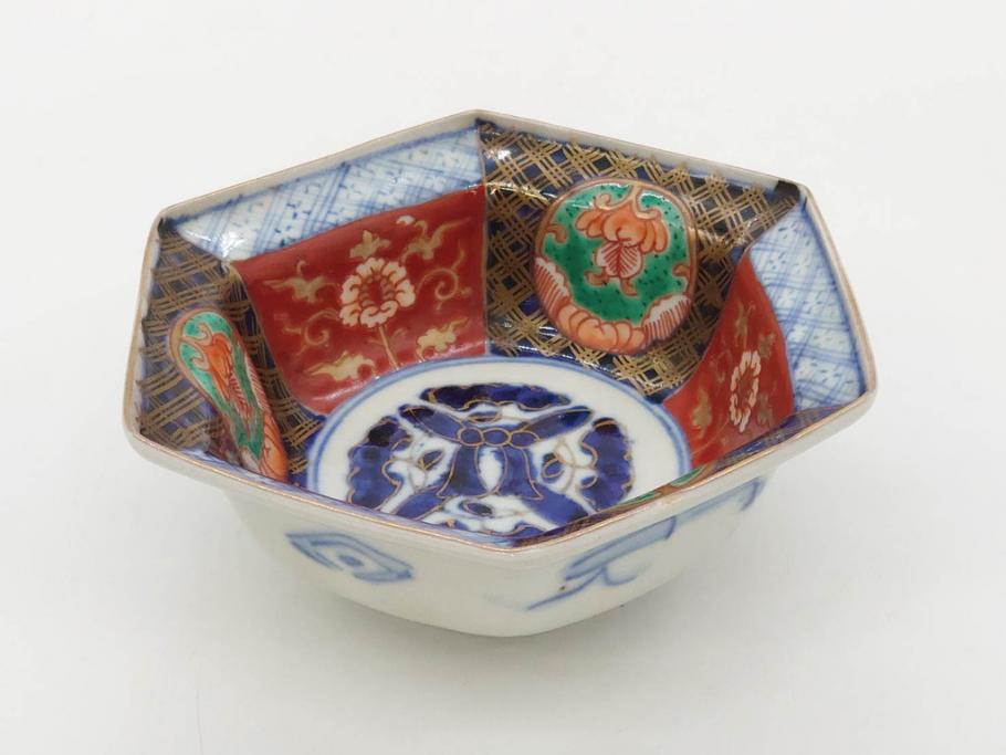 幕末〜明治　伊万里焼　4.1寸　約13cm　金襴手が見事な六角皿5枚セット(色絵、花文、裏印、深鉢、変形皿、小鉢、向付、器、四寸一分、和食器)(R-077385)