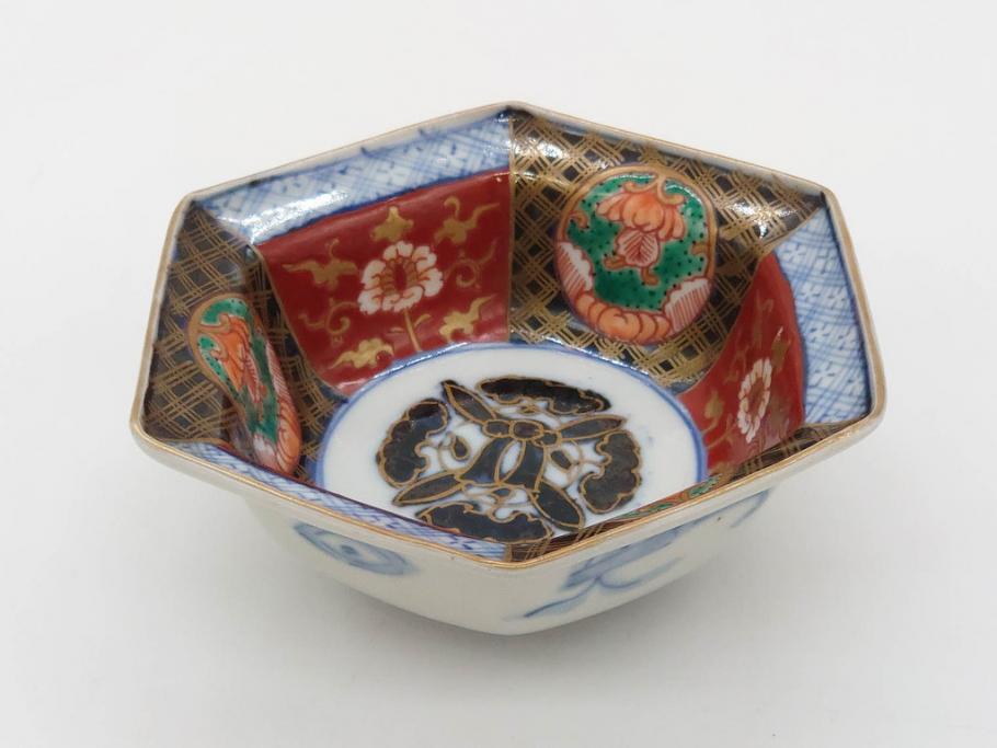 幕末〜明治　伊万里焼　4.1寸　約13cm　金襴手が見事な六角皿5枚セット(色絵、花文、裏印、深鉢、変形皿、小鉢、向付、器、四寸一分、和食器)(R-077386)
