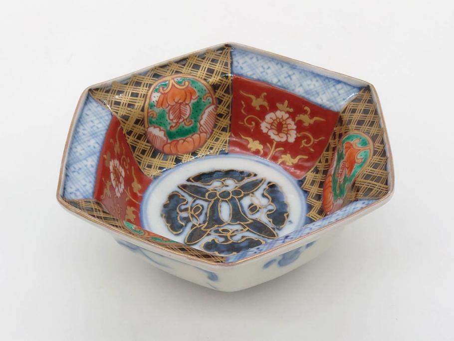 幕末〜明治　伊万里焼　4.1寸　約13cm　金襴手が見事な六角皿5枚セット(色絵、花文、裏印、深鉢、変形皿、小鉢、向付、器、四寸一分、和食器)(R-077386)