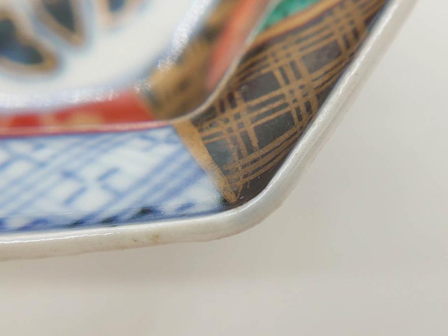 幕末〜明治　伊万里焼　4.1寸　約13cm　金襴手が見事な六角皿4枚セット(色絵、花文、裏印、深鉢、変形皿、小鉢、向付、器、四寸一分、和食器)(R-077387)