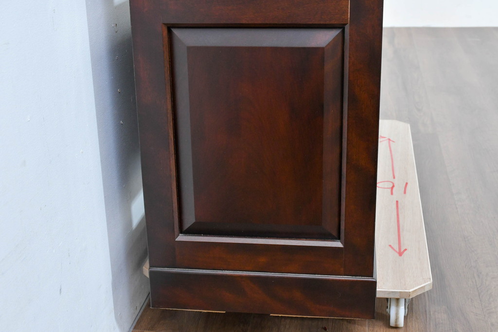中古　超美品!!　特注品　松本民芸家具　洗練されたデザインで和モダンなお部屋に馴染む飾り棚(サイドキャビネット、オープンラック、収納棚)(R-084703)