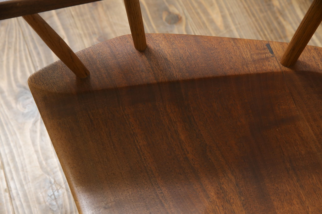 和製ヴィンテージ　小田急ハルク購入　ジョージナカシマ　LOUNGE ARM(ラウンジアーム)　One Arm(ワンアーム、片肘)　CN103　当時のパンフレット付き!!モダンに洗練された右アーム付きラウンジチェア(ジョージ・ナカシマ、アームチェア、イス、椅子、板座チェア、ビンテージ)(R-076882)
