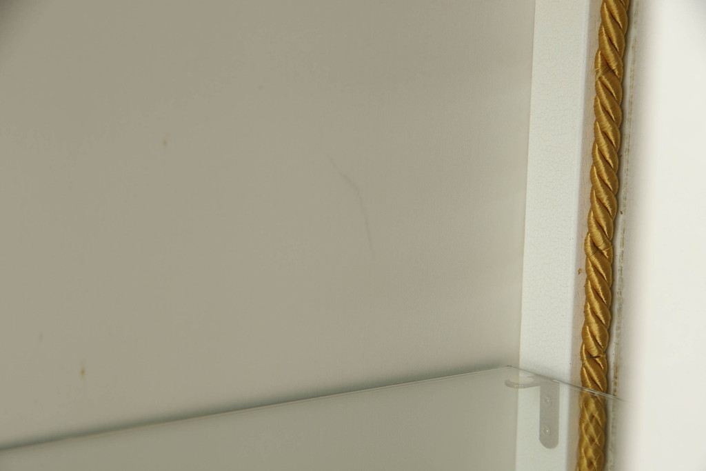 中古　美品　SILIK(シリック)　ロココ調　繊細な装飾が魅力!エレガントな佇まいのキャビネット(キュリオケース、ガラスケース、ショーケース、飾り棚、陳列棚、店舗什器)(定価約115万円)(R-060327)
