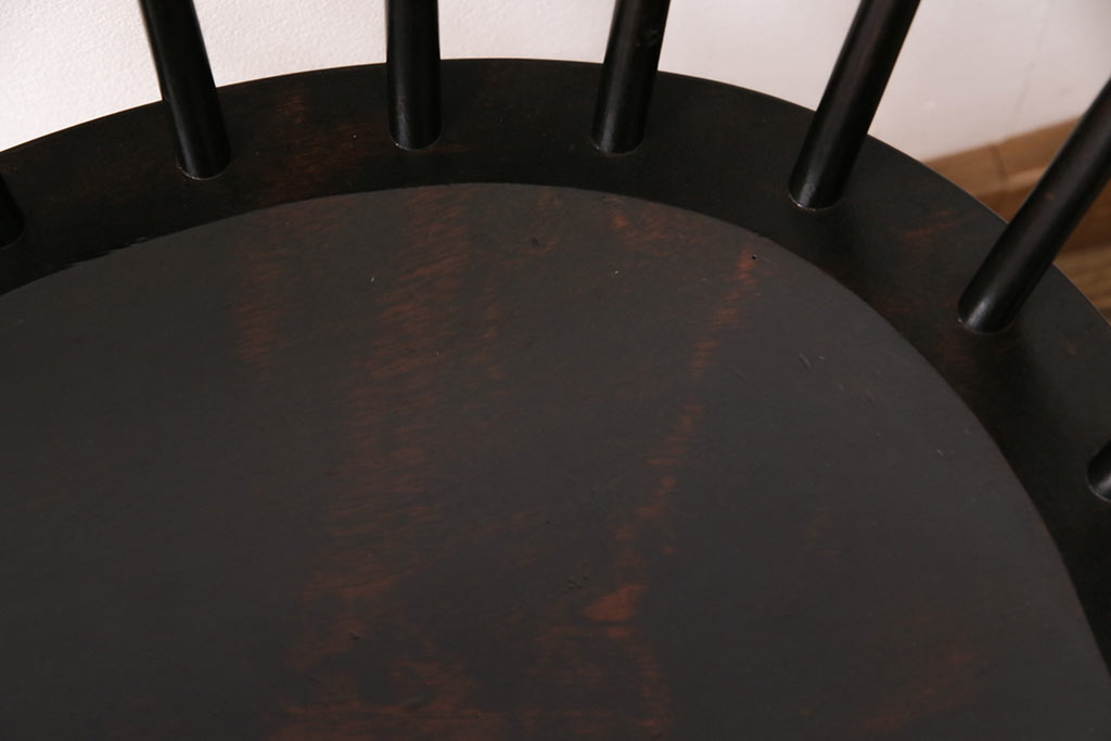 中古　松本民芸家具　#91型　落ち着きのある空間を演出するキャプテンチェア(アームチェア、板座チェア、椅子、ダイニングチェア)(R-049027)