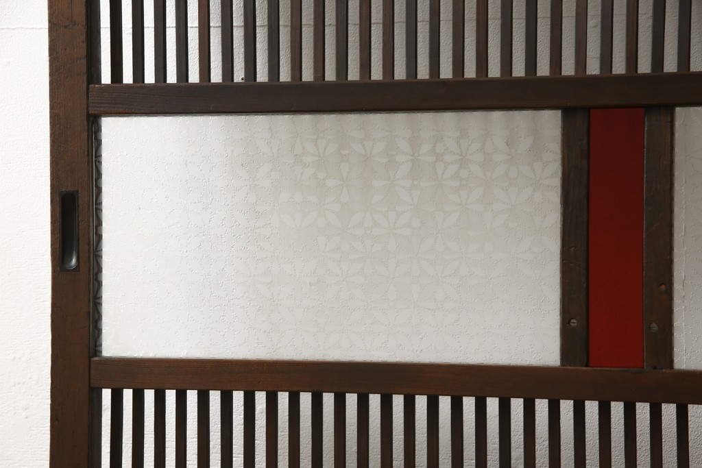 アンティーク建具　当店オリジナルガラス　色ガラスがアクセントの大正ロマンに合う格子戸1枚(ガラス帯戸、引き戸、建具)(R-059133)