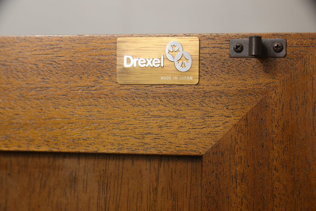 中古　美品　特注品　DREXEL HERITAGE(ドレクセルヘリテイジ)　希少デザイン!!両面使いカウンターテーブル(サイドボード、サイドキャビネット)(定価約115万円)(R-057763)