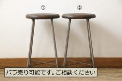 中古　超美品　Cassina(カッシーナ)　シンプルかつスタイリッシュなデザインで合わせやすいラインチェア(1脚定価 約7万円)(ダイニングチェア、イス、椅子)(R-057773)