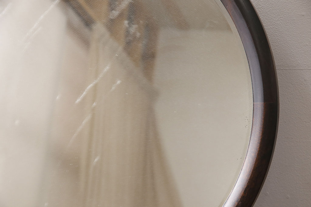 中古　美品　松本民芸家具　西洋アンティークのような雰囲気を感じさせる、丸型一面鏡のドレッサー(鏡台、ミラー)(定価約43万円)(R-053900)