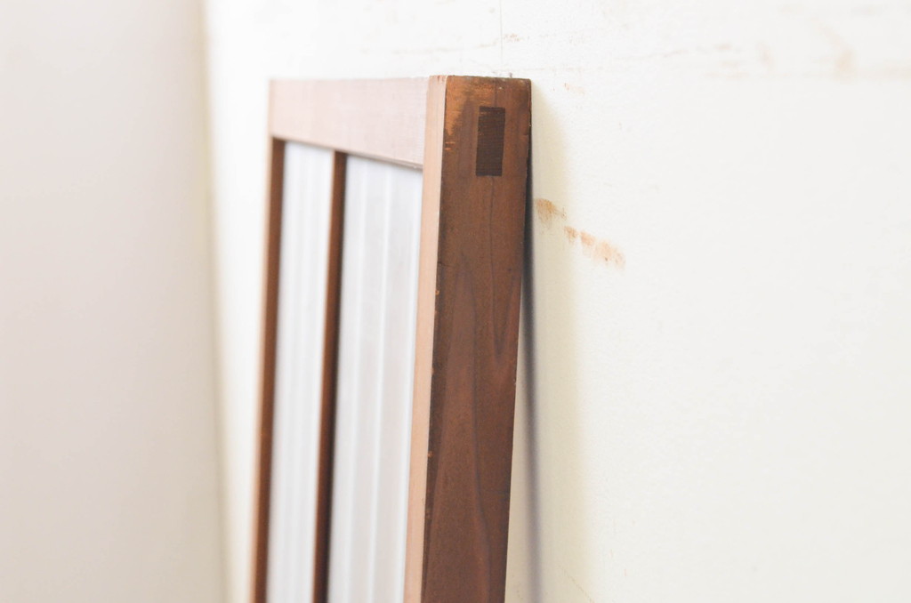 アンティーク建具　和風の空間づくりにおすすめの幅狭板戸扉1枚(木製扉、ドア)(R-068873)