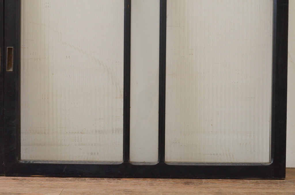 アンティーク建具　落ち着いた雰囲気が素敵なモールガラス窓2枚セット(引き戸、ガラス戸)(R-068874)