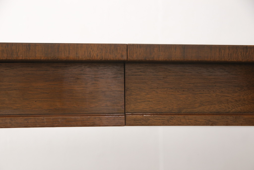 中古　美品　DREXEL HERITAGE(ドレクセルヘリテイジ)　FRANCESCA(フランチェスカ)シリーズ　ネオクラシックなデザインのダイニングテーブル(4人掛け)(R-057070)