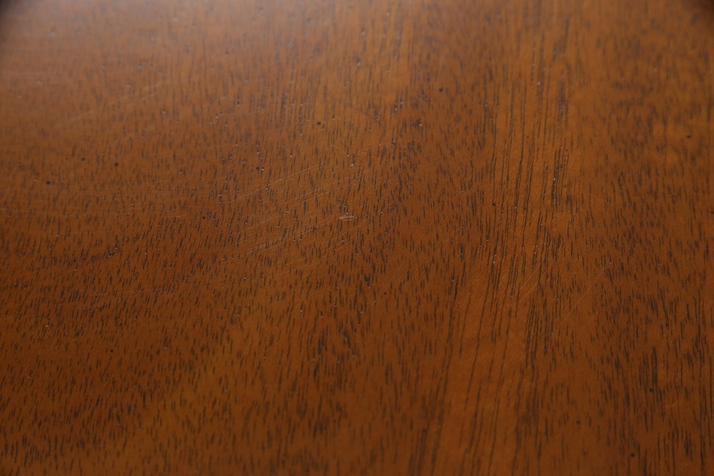 中古　美品　マホガニー材　DREXEL HERITAGE(ドレクセルヘリテイジ)　Triune(トライユン)　上品な佇まいが魅力のナイトテーブル(サイドテーブル、収納棚、キャビネット)(R-057686)