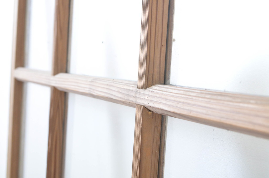 アンティーク建具　ペイント仕上げ限定　レトロな雰囲気づくりにおすすめのガラス戸1枚(引き戸)(R-063576)