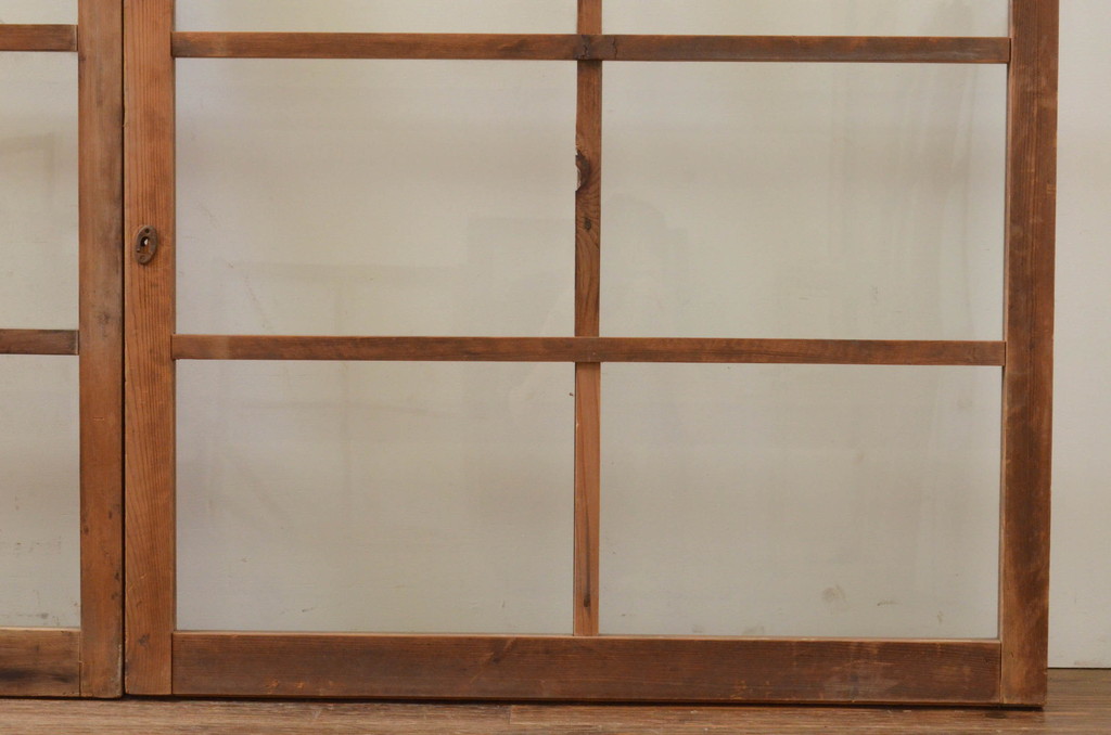 アンティーク建具　古い木味が魅力的なガラス窓4枚セット(引き戸、ガラス戸)(R-068893)