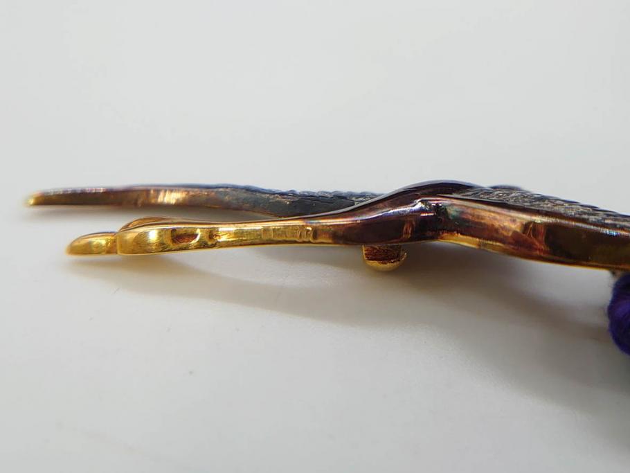 時代物　彫金　K20(20金)　羽ばたく鶴のデザインが上品な帯留め(つる、ツル、和装小物、着物道具、アクセサリー、帯締め、ゴールド、金)(R-078236)