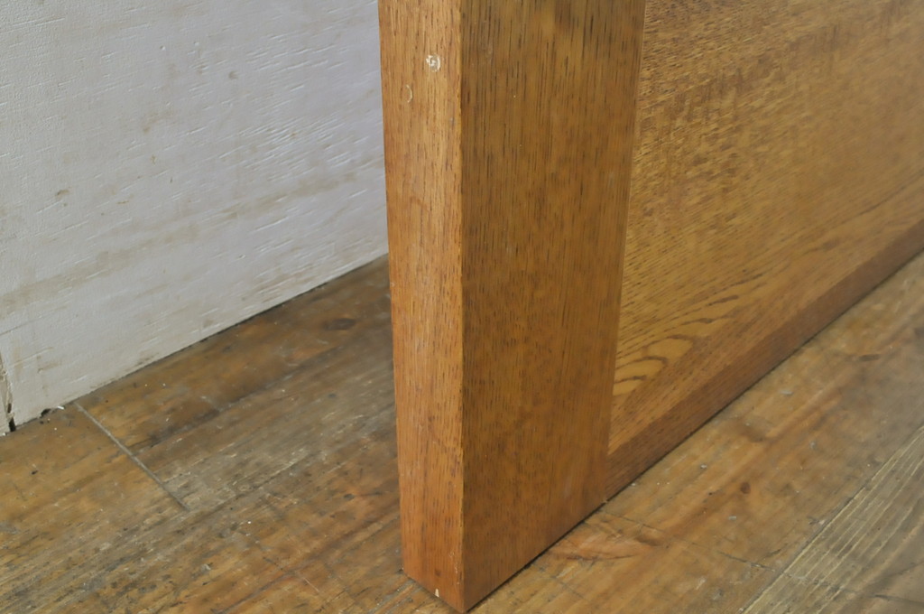 中古　ブランド家具　総ナラ(楢)材　立派な彫刻の高級ドア1枚(オークドア、扉、木製ドア、玄関ドア、建具)(R-063778)