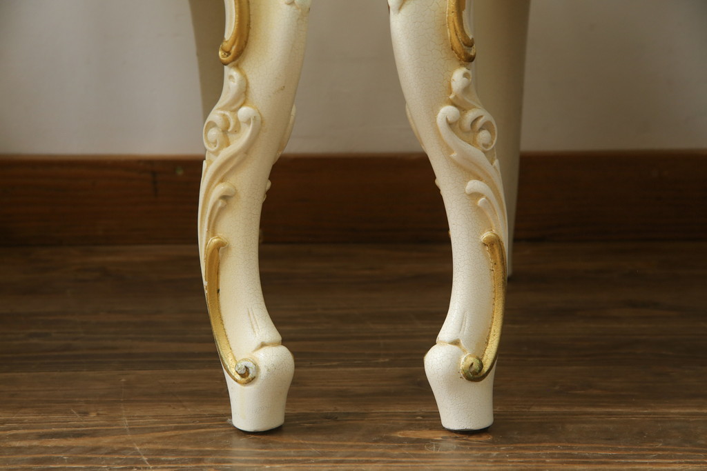 中古　イタリア高級家具　SILIK(シリック)　DAFNEシリーズ　ロココ調　優美な雰囲気漂うチェア4脚セット(ダイニングチェア、サロンチェア、イス、椅子)(定価4脚で約110万円)(R-077369)