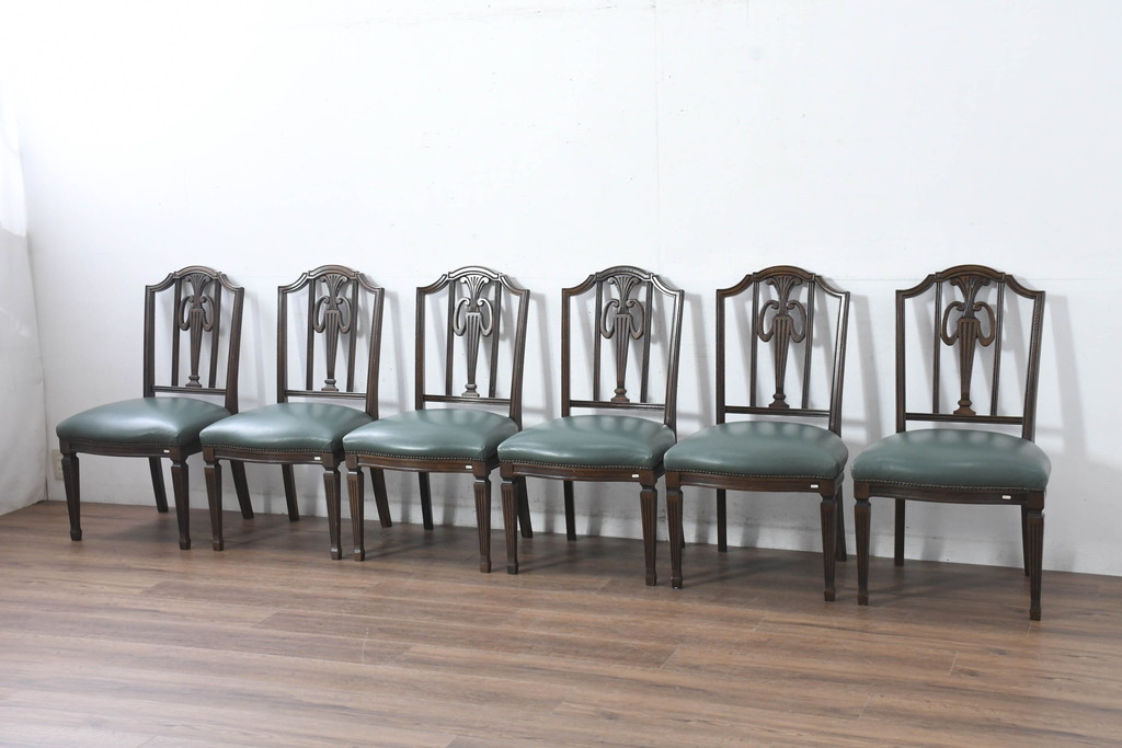 中古　美品　カリモク家具　domani(ドマーニ)　QUEENS LIFE(クイーンズライフ)　本革　優美なフォルムで格調高い雰囲気漂うダイニングチェア6脚セット(アームレスチェア、椅子、イス、バラ売り可能)(現行価格約132万円)(R-084600)
